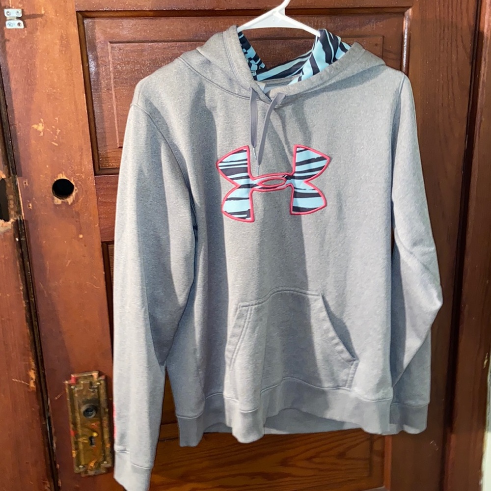 Women under armour hoodie